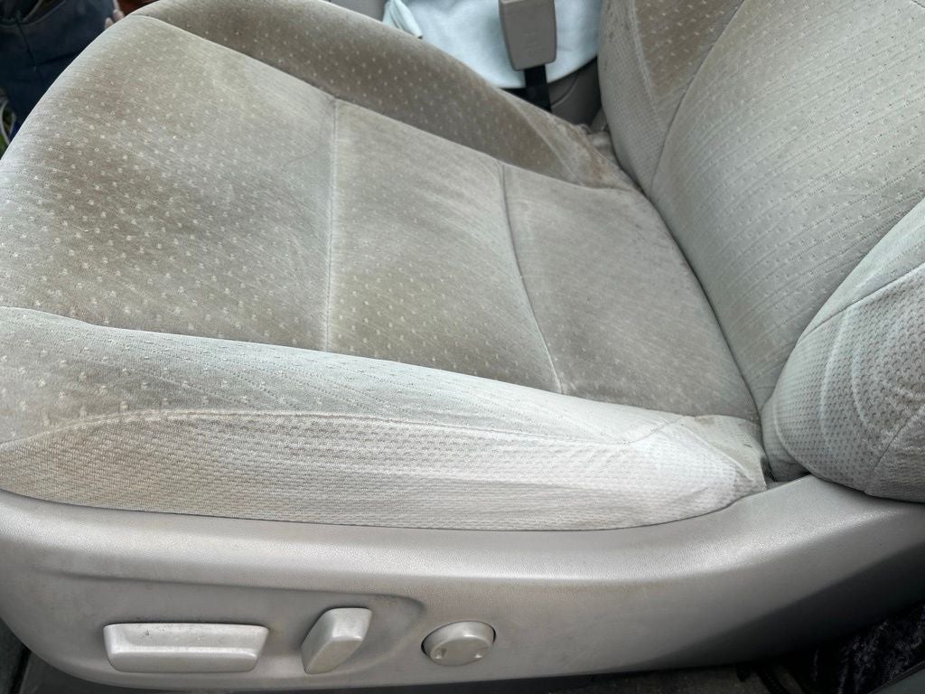 2017 Toyota Sienna LE 7 Passenger