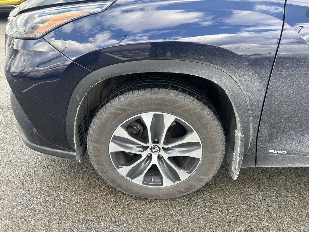 2023 Toyota Highlander Hybrid XLE