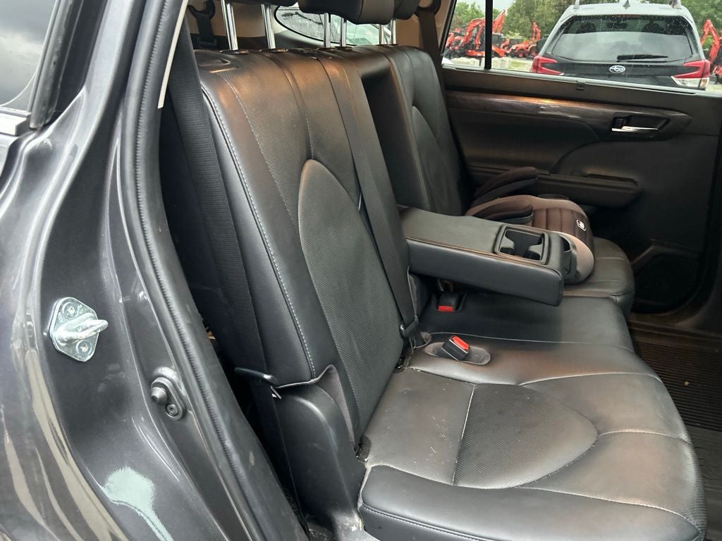 2023 Toyota Highlander Limited