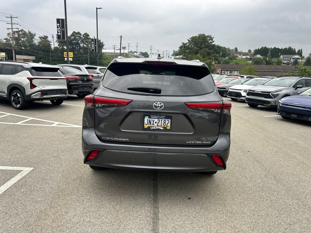 2023 Toyota Highlander Limited