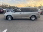 2015 Toyota Sienna XLE 8 Passenger