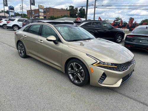 2022 Kia K5 EX