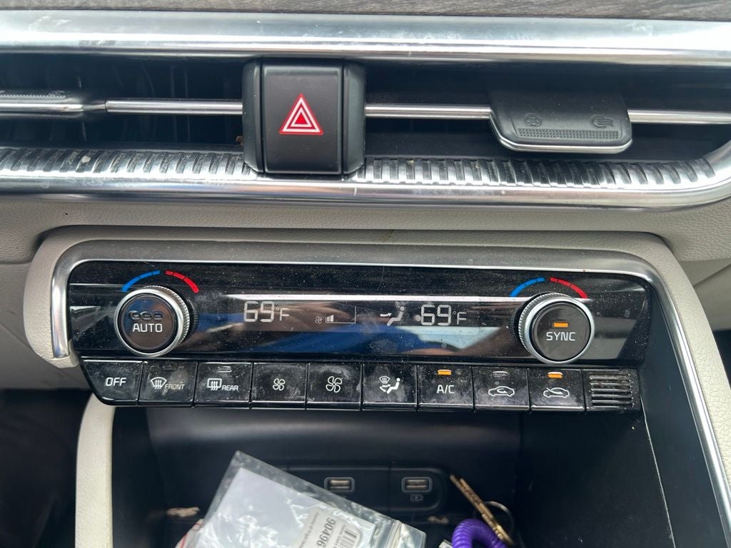 2022 Kia K5 EX