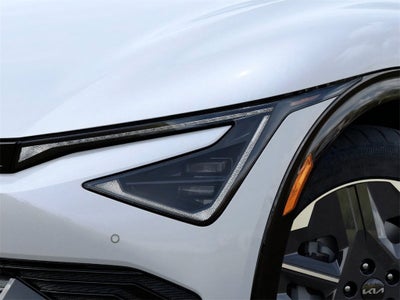 2025 Kia EV6 Light