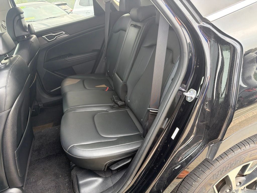 2024 Kia Sportage EX MOONROOF
