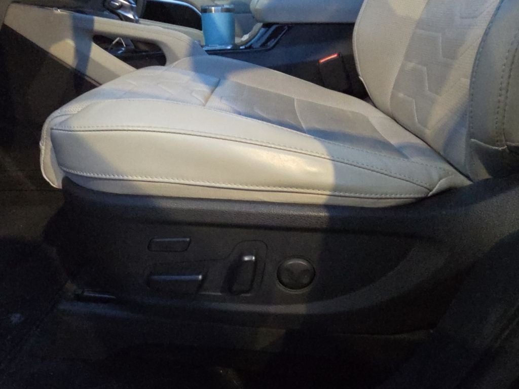 2021 Kia Telluride SX Prestige Pkg