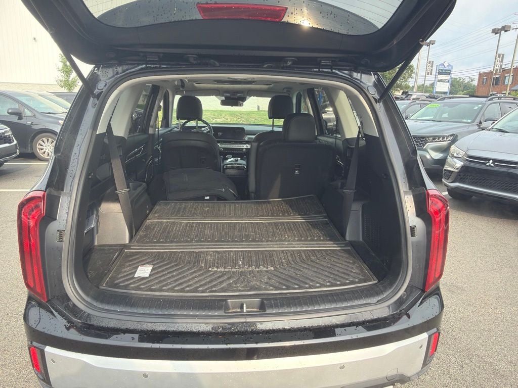 2024 Kia Telluride S MOON ROOF