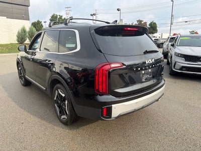 2024 Kia Telluride S MOON ROOF