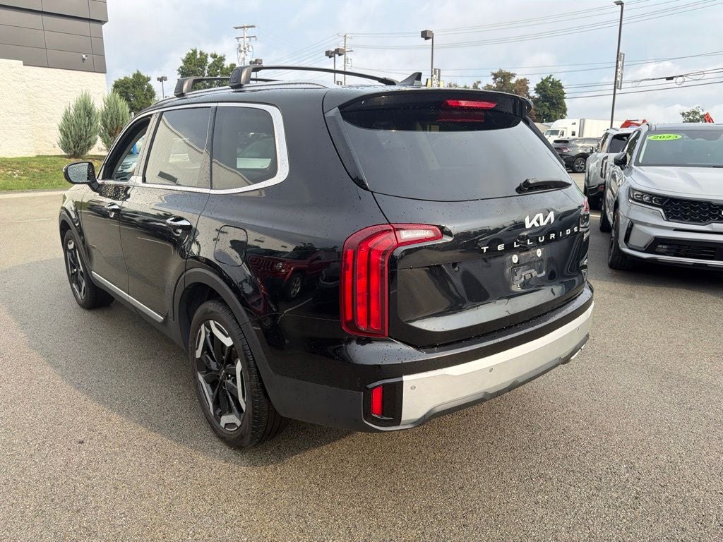 2024 Kia Telluride S MOON ROOF