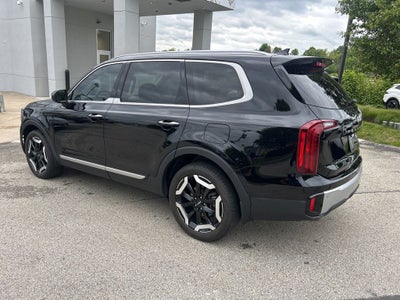 2024 Kia Telluride S MOONROOF