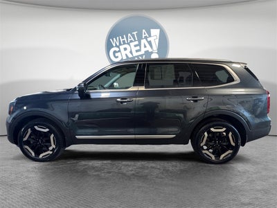 2023 Kia Telluride S MOON RF