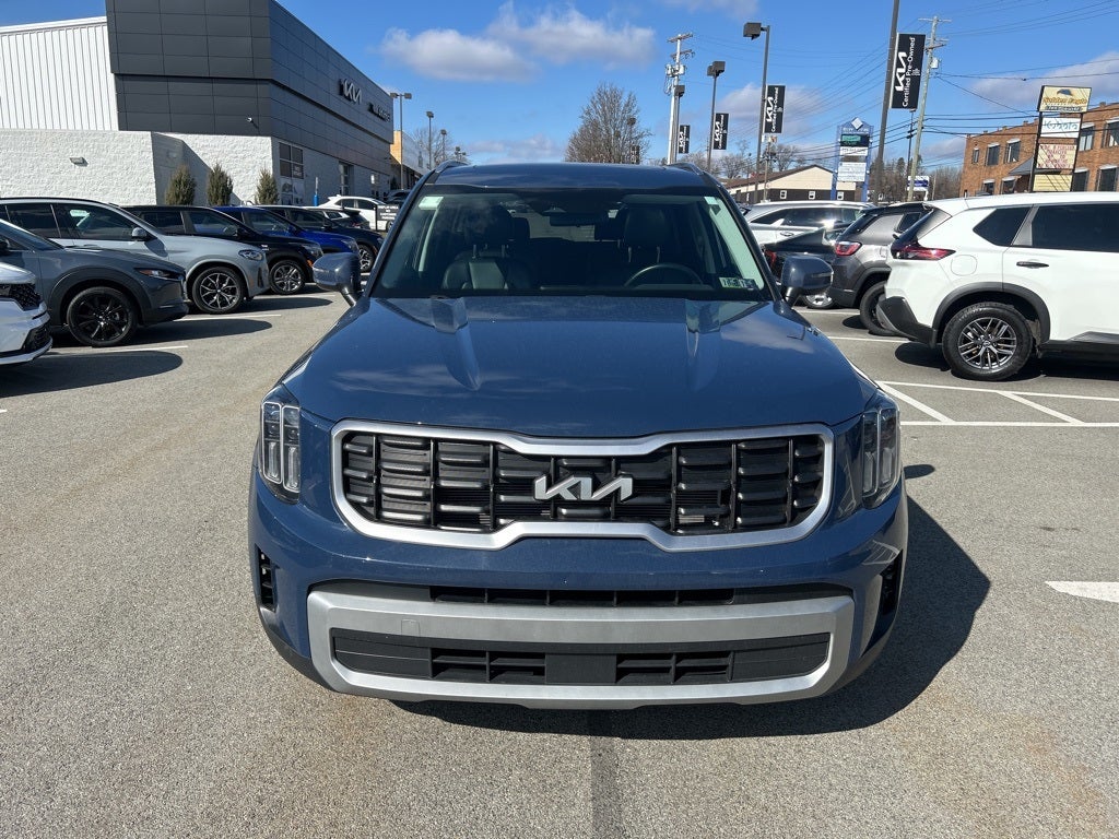 2024 Kia Telluride S MOONROOF