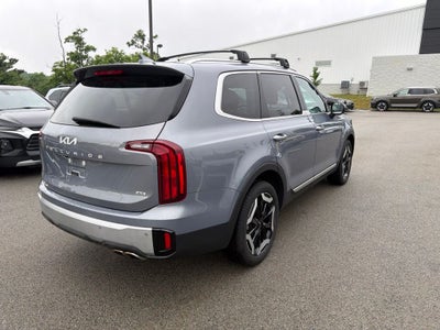 2024 Kia Telluride S MOONROOF