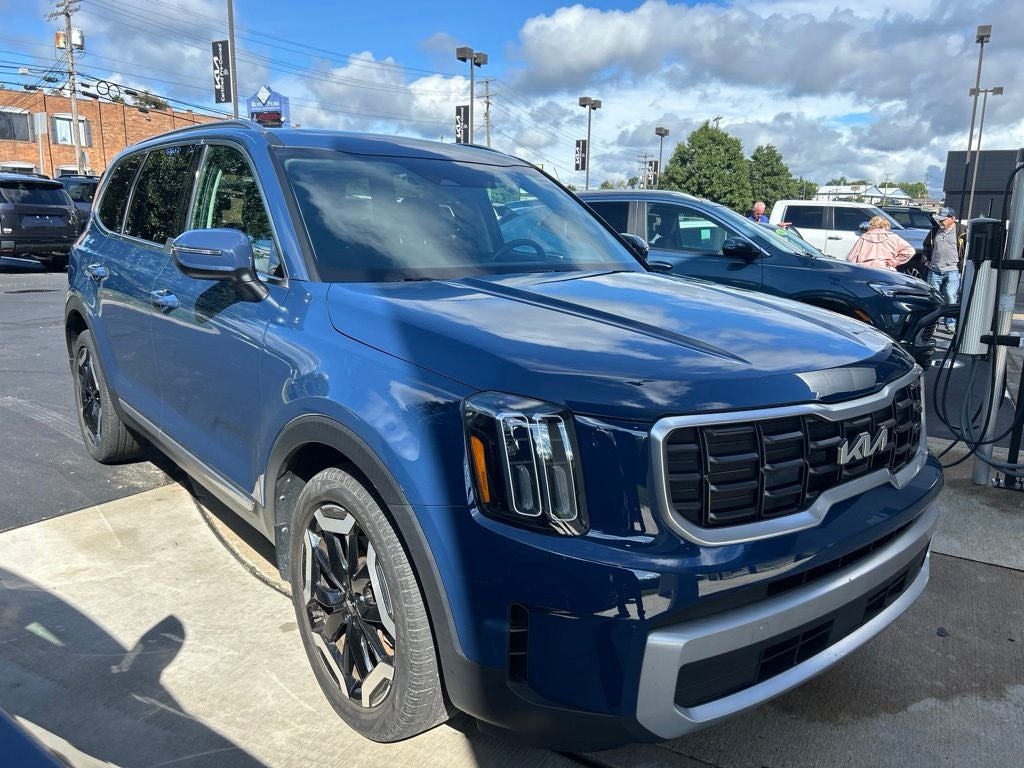 2024 Kia Telluride S MOON RF