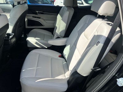 2024 Kia Telluride S MOONROOF