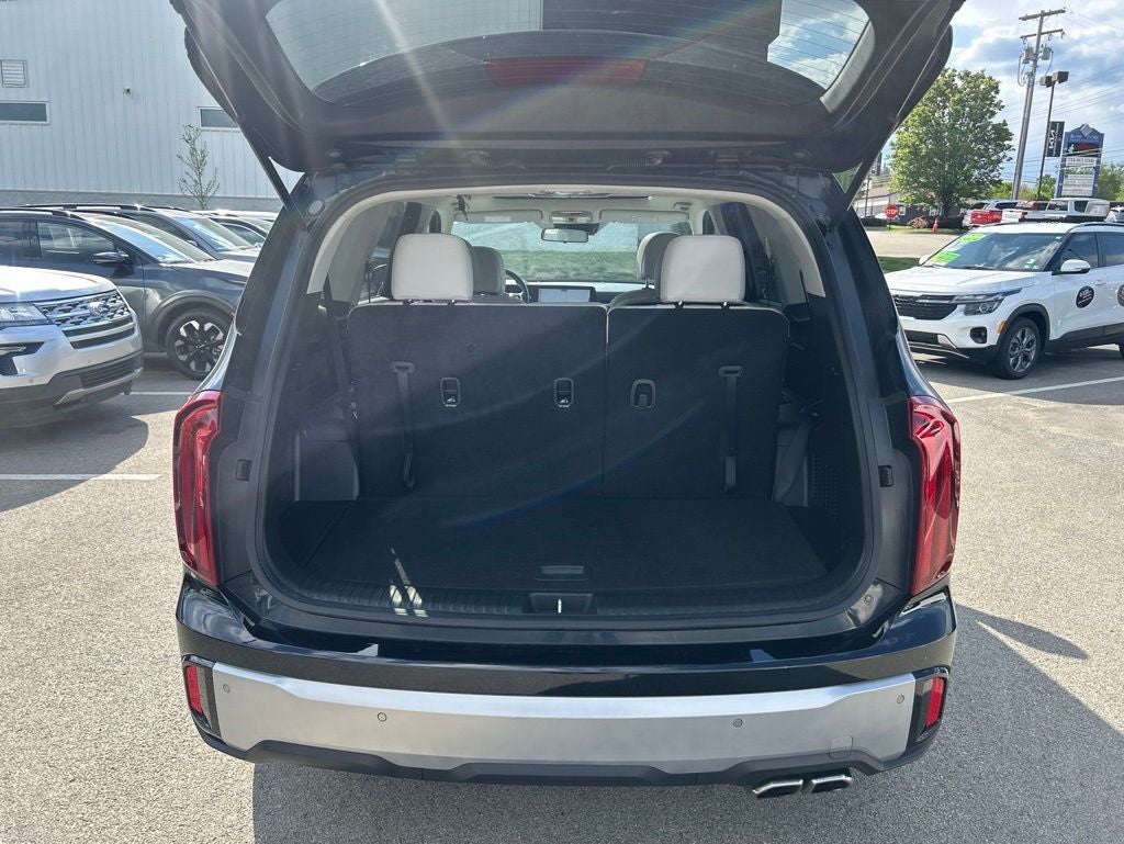 2024 Kia Telluride S MOONROOF