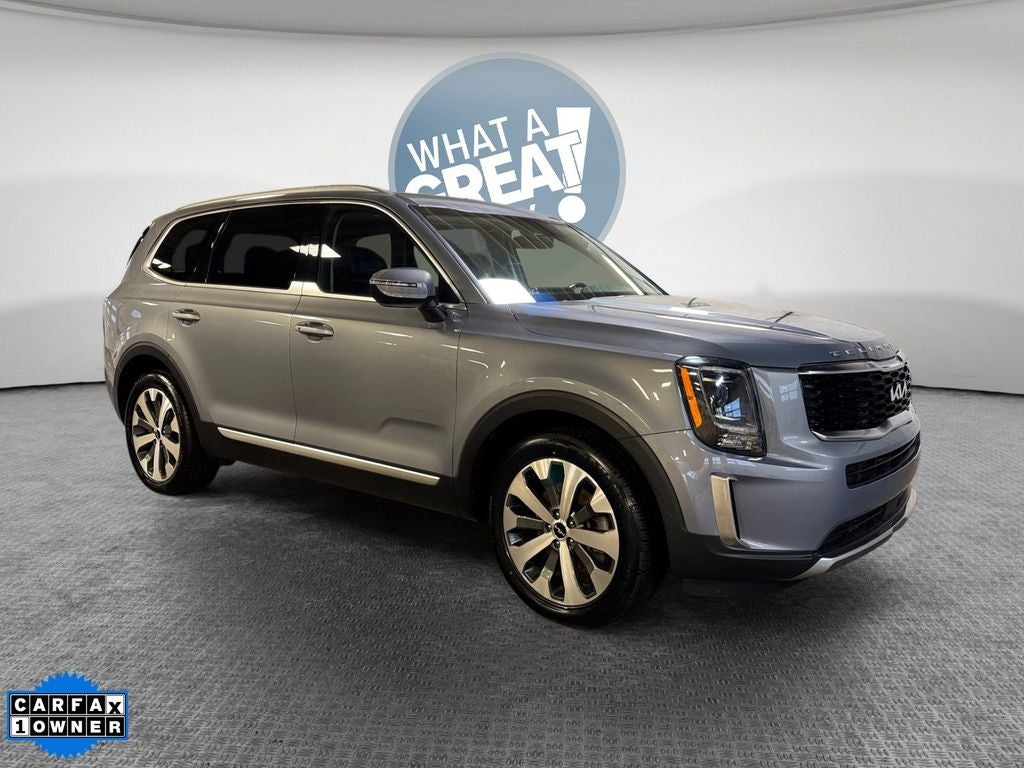 2022 Kia Telluride S MOONROOF