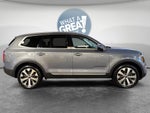 2022 Kia Telluride S MOONROOF