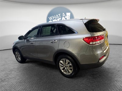 2017 Kia Sorento LX Essentials Pkg