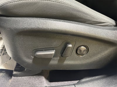 2020 Kia Sorento S 6/3 ROW