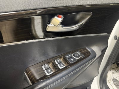 2020 Kia Sorento S 6/3 ROW