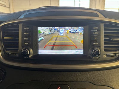 2020 Kia Sorento S 6/3 ROW