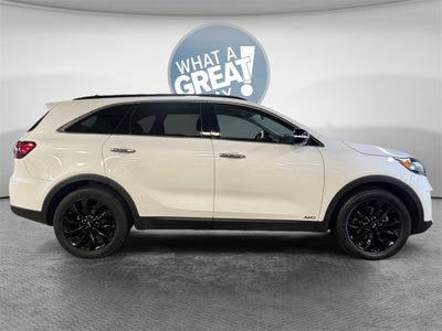 2020 Kia Sorento S 6/3 ROW