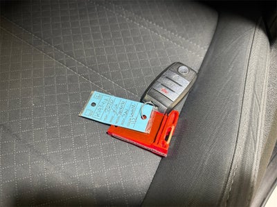 2020 Kia Sorento S 6/3 ROW