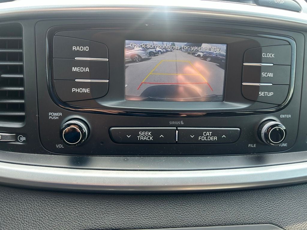 2017 Kia Sorento LX V6/3 Row