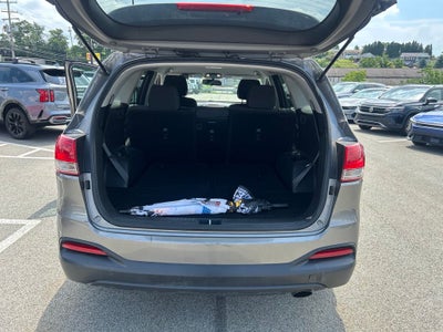 2017 Kia Sorento LX V6/3 Row