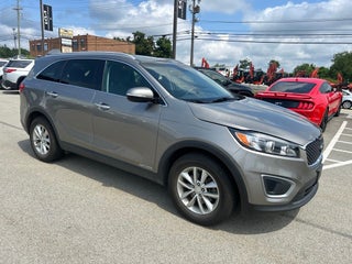 2017 Kia Sorento LX V6/3 Row
