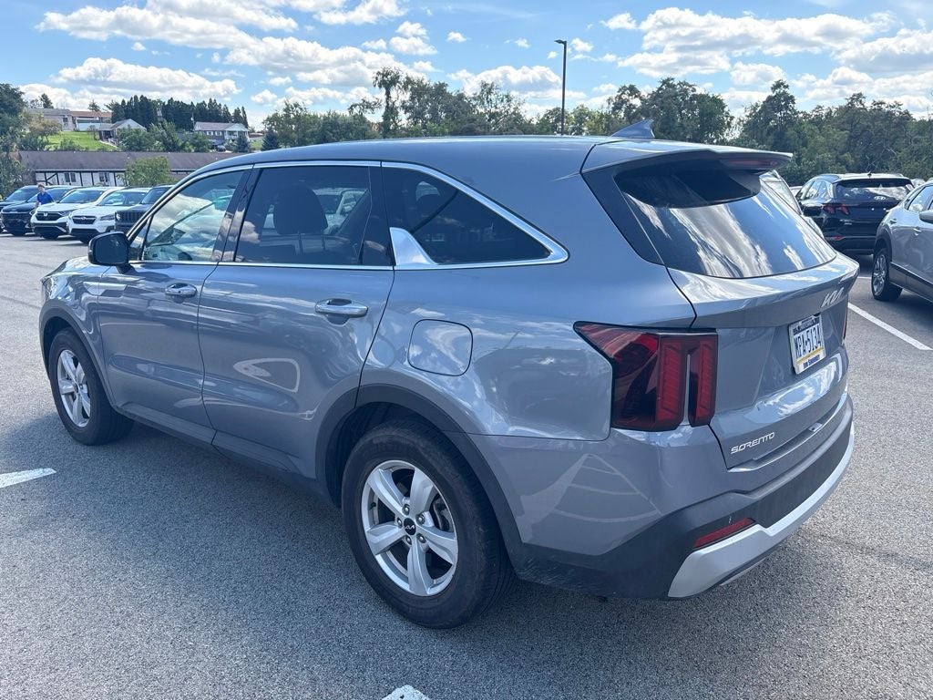 2024 Kia Sorento LX FWD