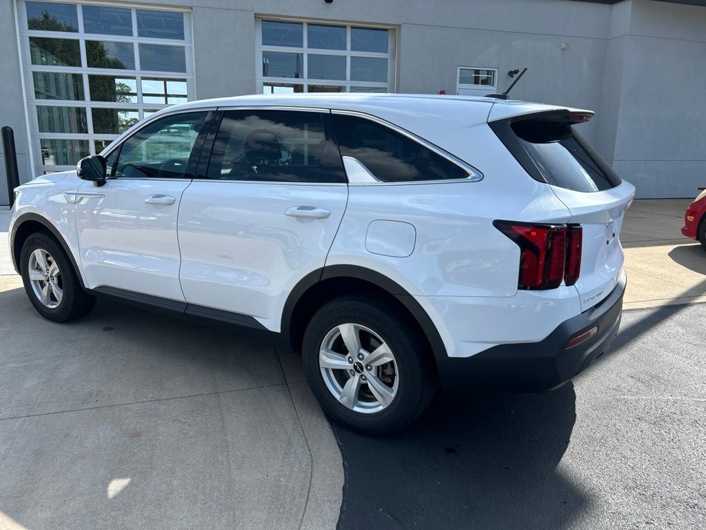 2023 Kia Sorento LX