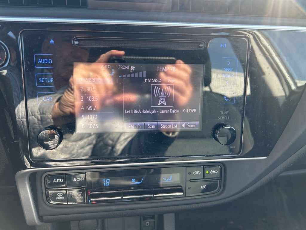 2018 Toyota Corolla LE