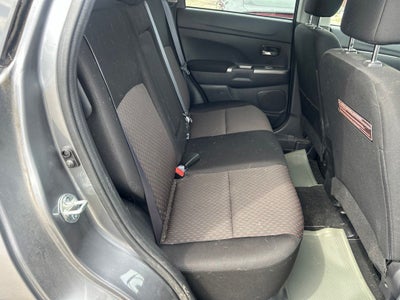 2018 Mitsubishi Outlander Sport 2.0 ES 6 SPD