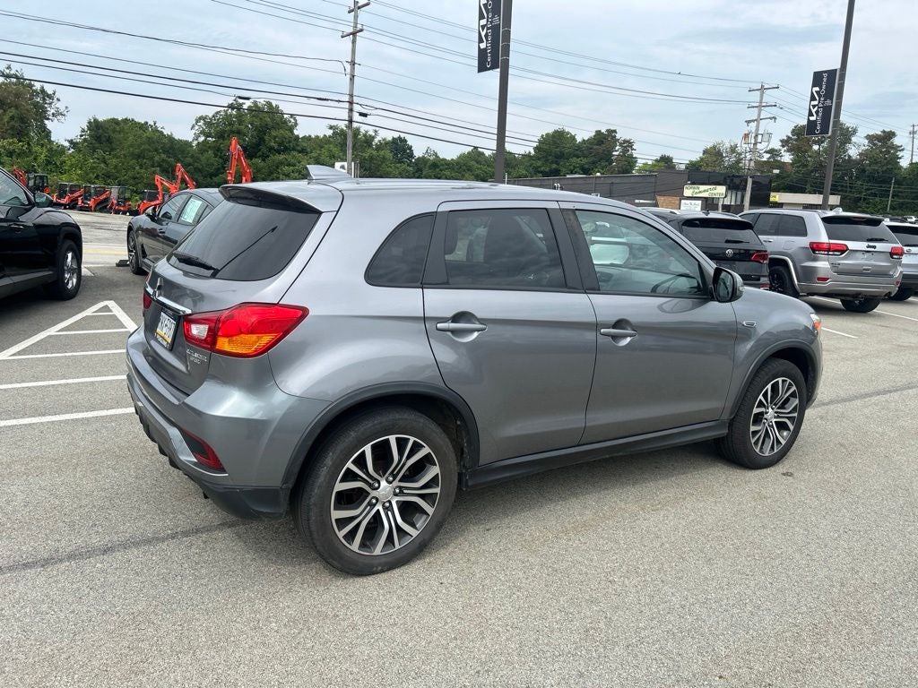2018 Mitsubishi Outlander Sport 2.0 ES 6 SPD