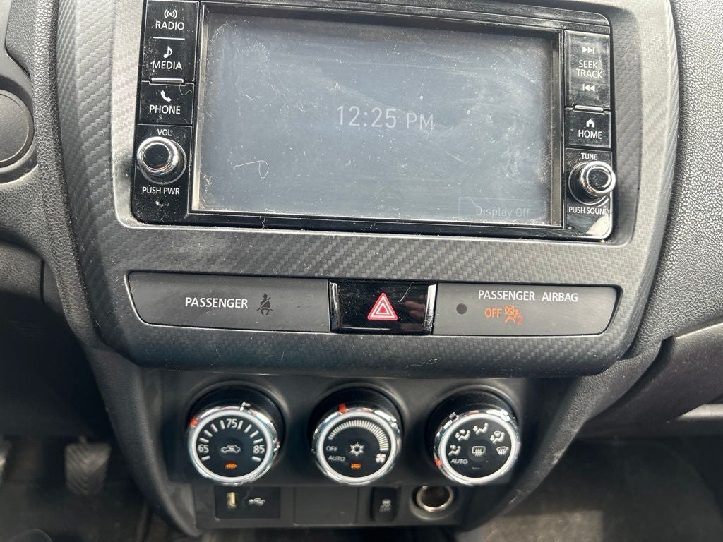 2018 Mitsubishi Outlander Sport 2.0 ES 6 SPD