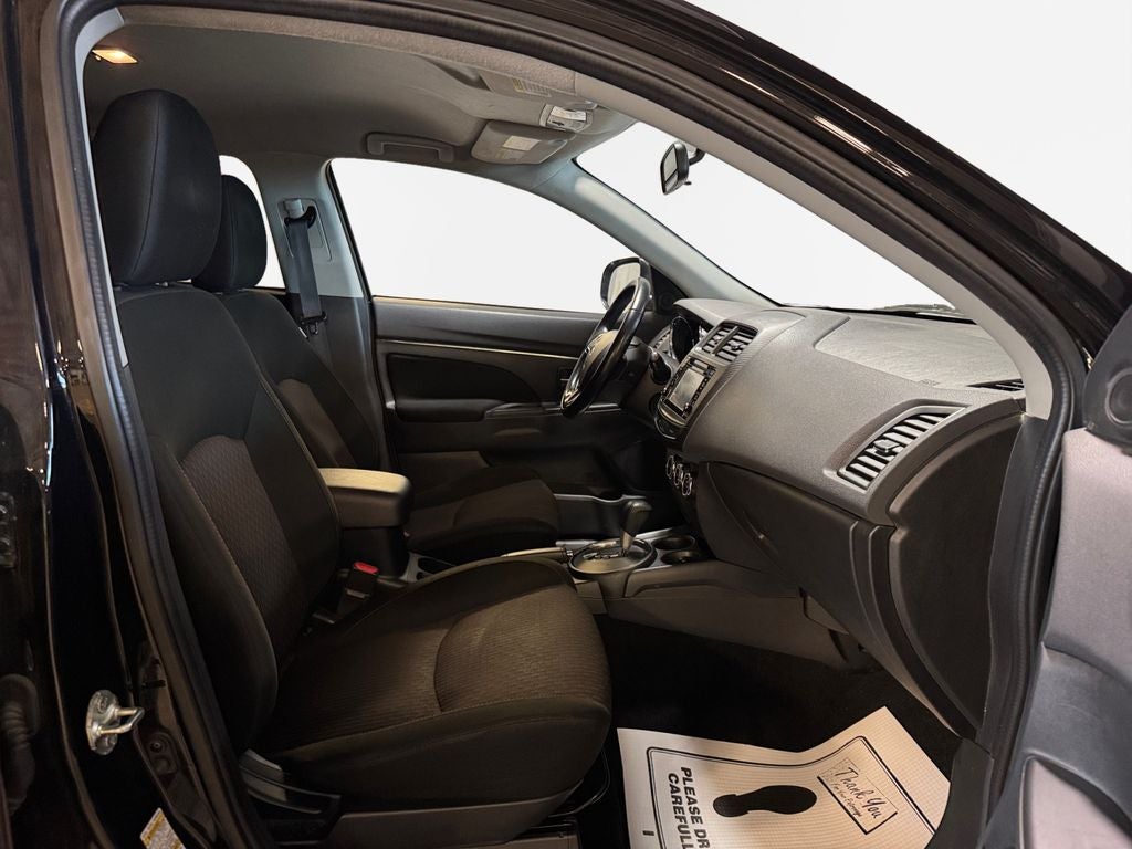 2017 Mitsubishi Outlander Sport SE