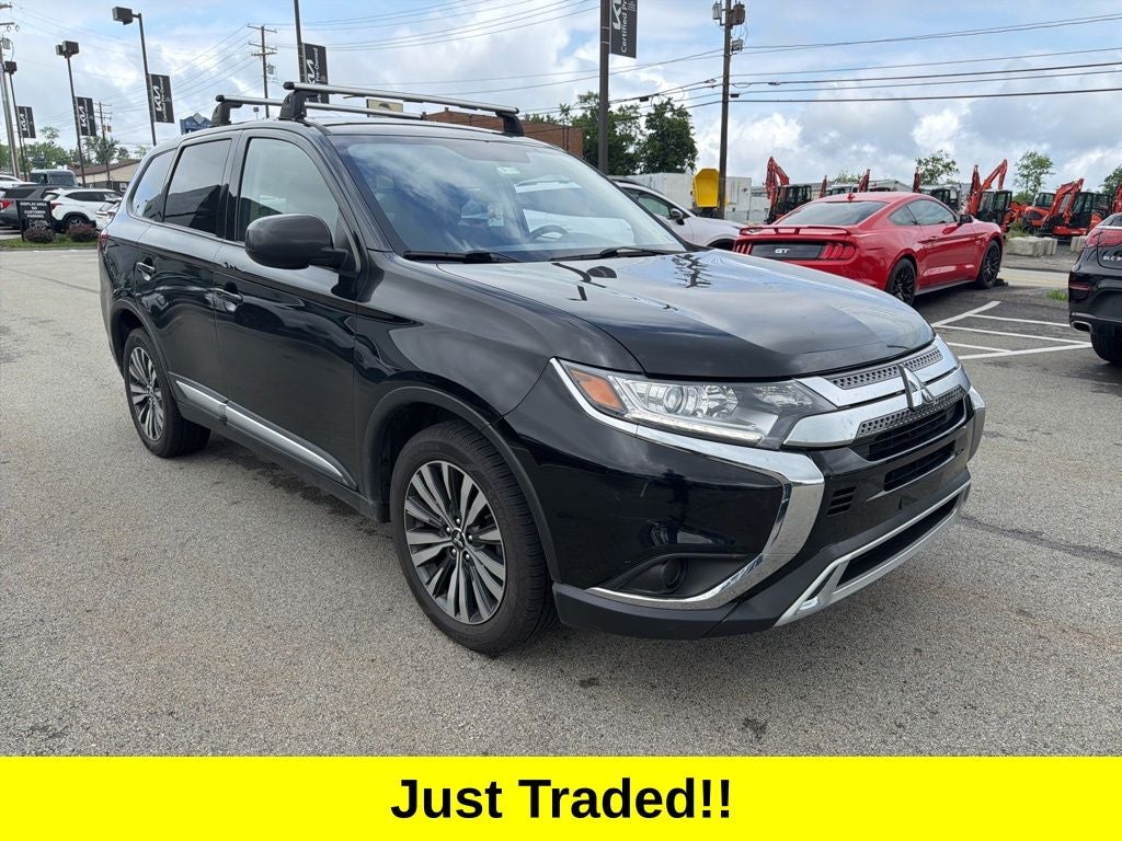 2020 Mitsubishi Outlander ES