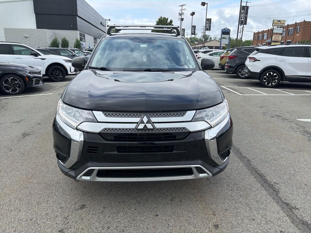2020 Mitsubishi Outlander ES