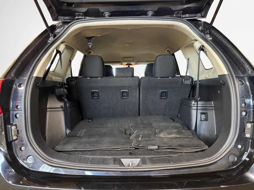 2020 Mitsubishi Outlander ES