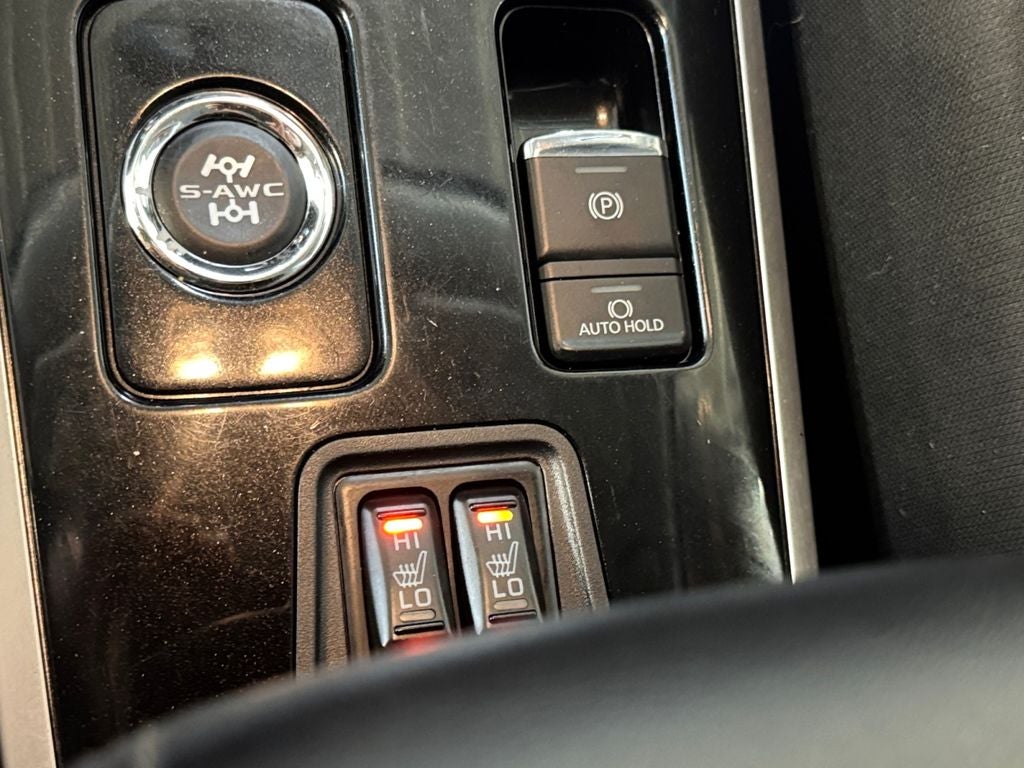 2020 Mitsubishi Outlander ES