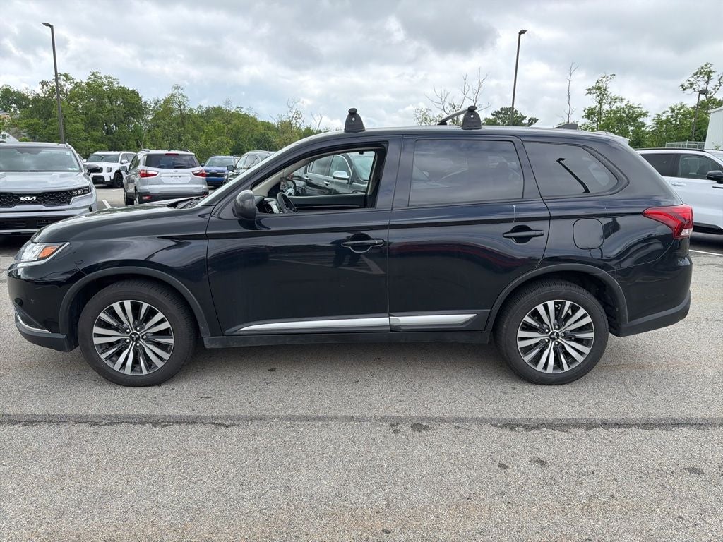 2020 Mitsubishi Outlander ES