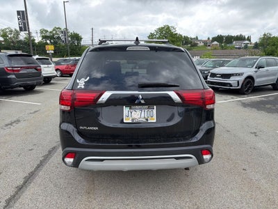 2020 Mitsubishi Outlander ES
