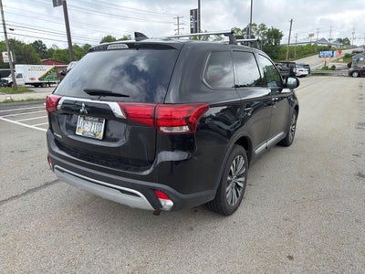 2020 Mitsubishi Outlander ES
