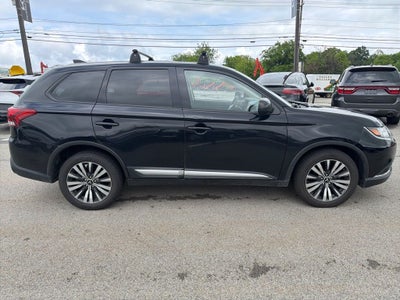 2020 Mitsubishi Outlander ES