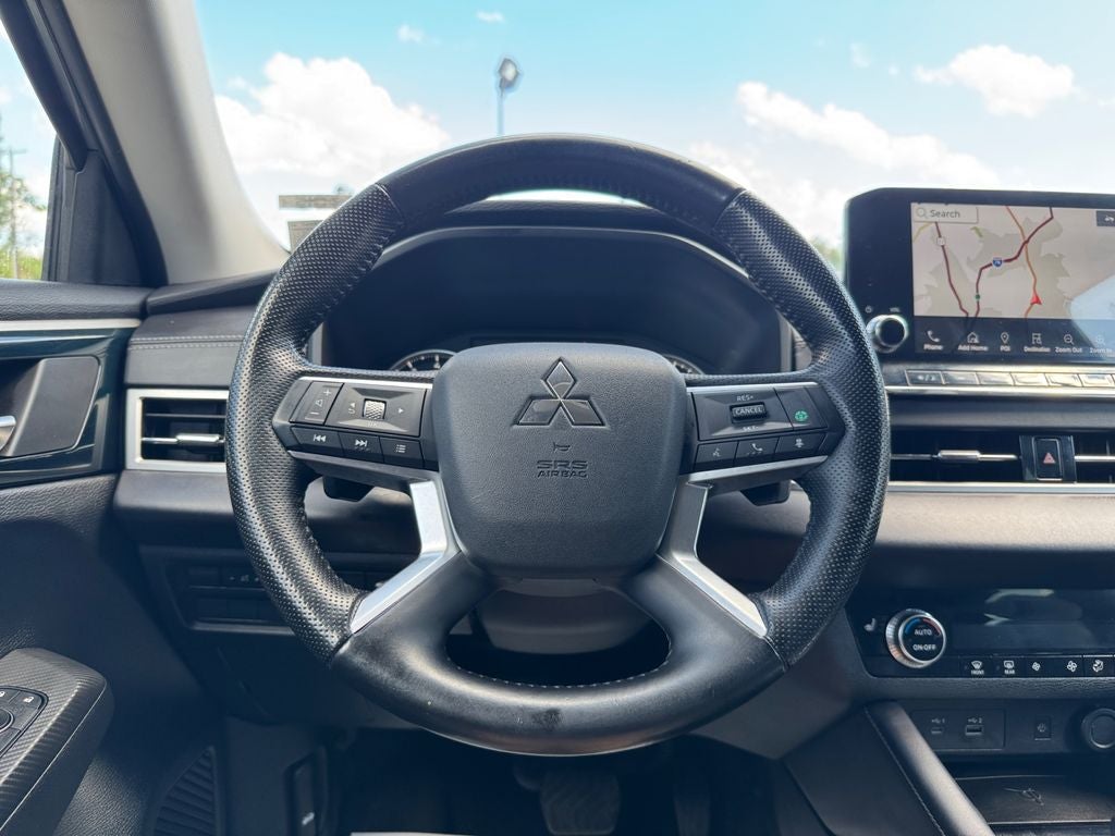 2022 Mitsubishi Outlander SE