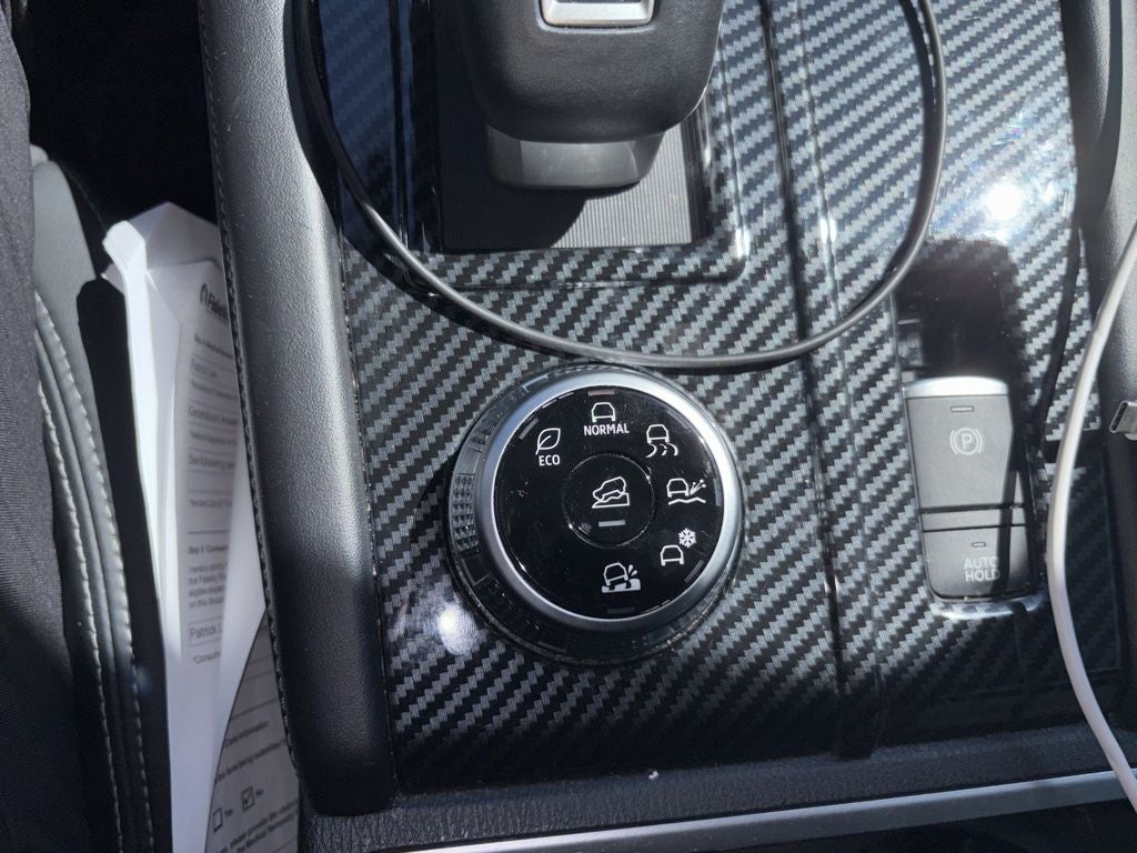 2022 Mitsubishi Outlander Black Out Pkg