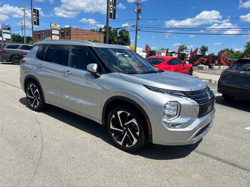 2022 Mitsubishi Outlander SEL
