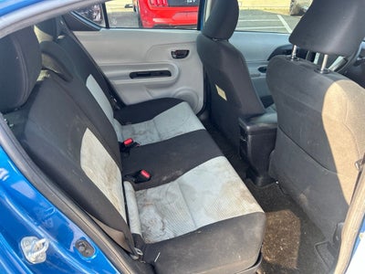 2013 Toyota Prius c Three